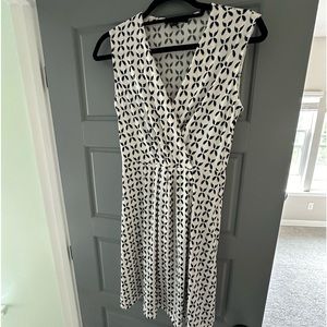 Banana republic, blue and white dress